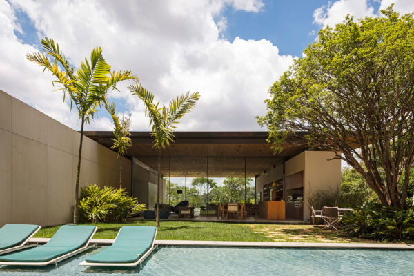 Sua Casa de Luxo Exclusiva: Arquiteto especialista desvenda o preço e otimiza cada detalhe, transformando seu sonho em um investimento sublime. Descubra o valor real!