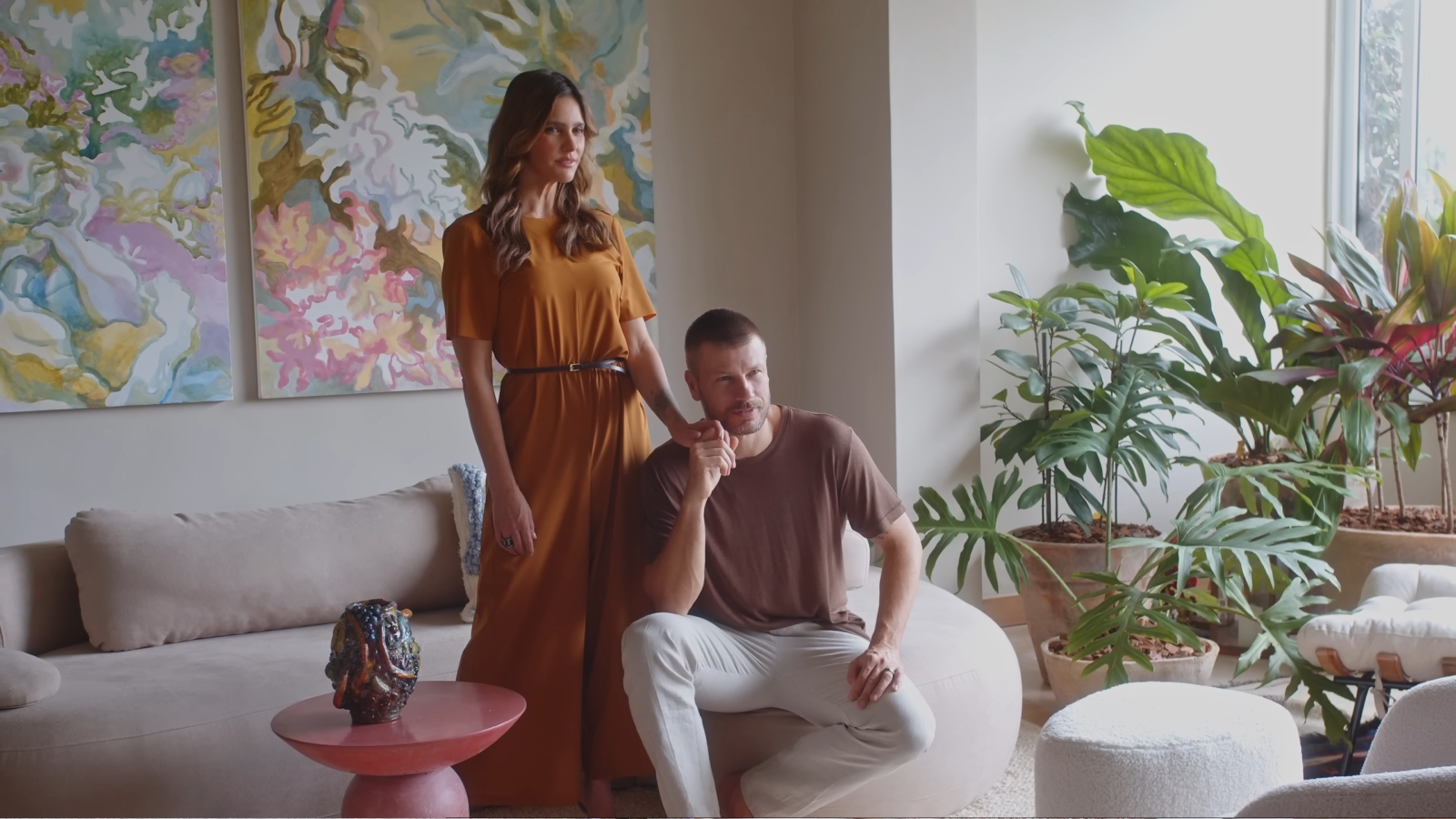 Segredos do luxo revelados: ambiente deslumbrante assinado pelo renomado decorador de celebridades Brasil. Inspire-se para o seu lar dos sonhos e viva a exclusividade!