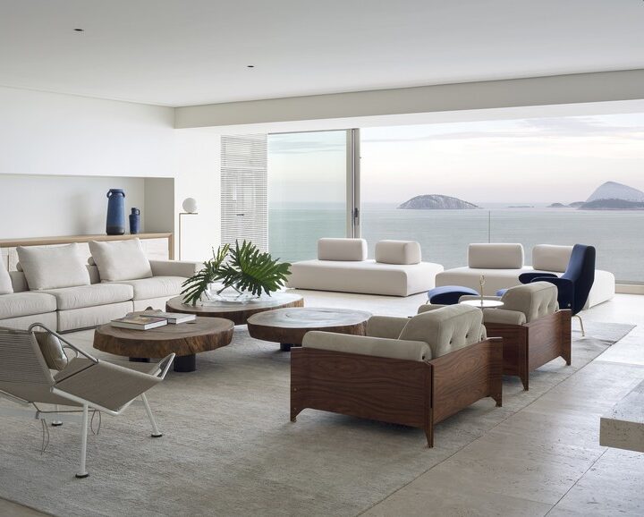 Descubra o valor do seu sonho! Elimine a incerteza e saiba exatamente quanto custa um projeto de design de interiores feito sob medida, garantindo beleza, funcionalidade e o investimento mais inteligente para seu lar ou negócio.