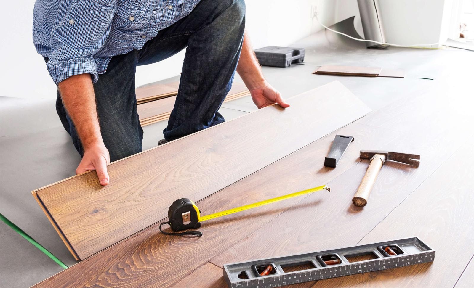 Piso Laminado Impecável: Transforme Sua Casa com Estilo e Economia | O Seu Novo Piso dos Sonhos Espera por Você!