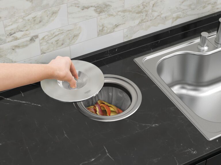 Lixeira de Luxo para Banheiro: Transforme Seu Espaço com Elegância e Sofisticação Impecáveis.