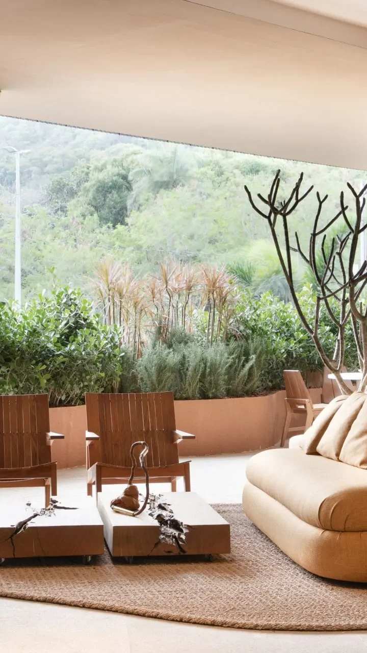 O segredo de uma sala espetacular? Um tapete luxo para sala que é pura obra de arte. Deixe nossos arquitetos projetarem seu sonho!