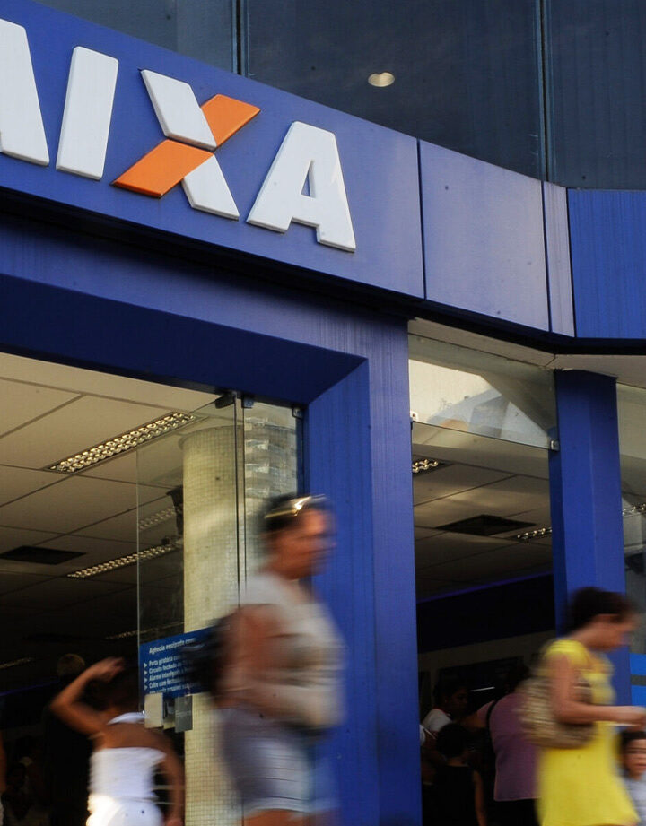 Sua casa própria é possível! Desvende como financiar uma casa pela Caixa sem burocracia e projete o lar dos seus sonhos com nossa arquitetura especialista!